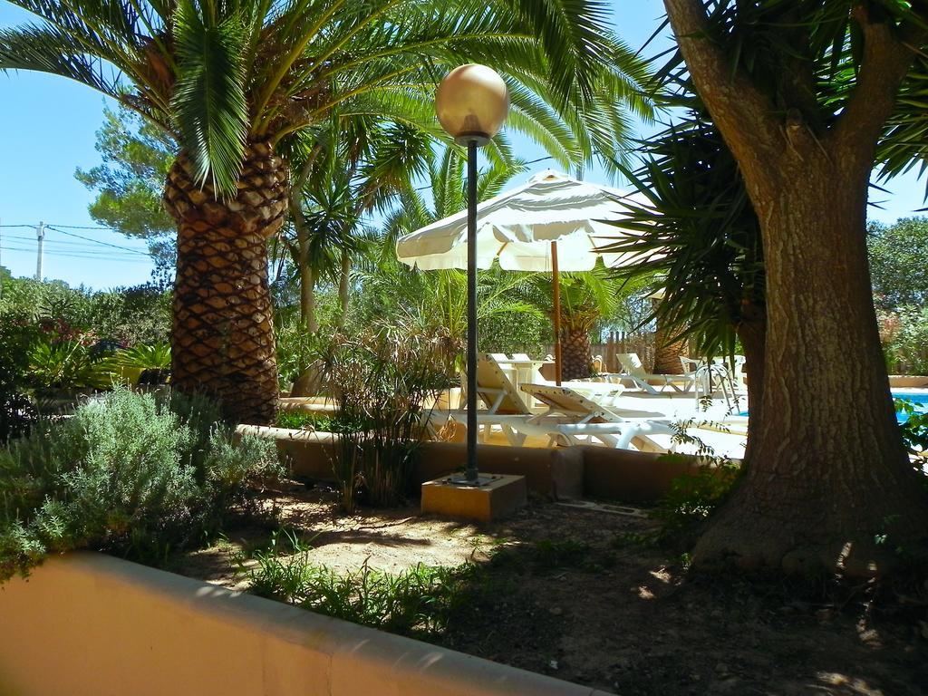 Viviendas Turisticas Vacacionales Allida Platja de Migjorn Eksteriør billede